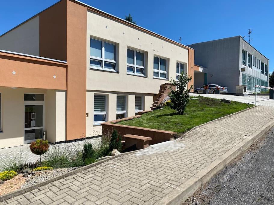 Sluknov / The Northernmost City Of The Czechia Exteriör bild